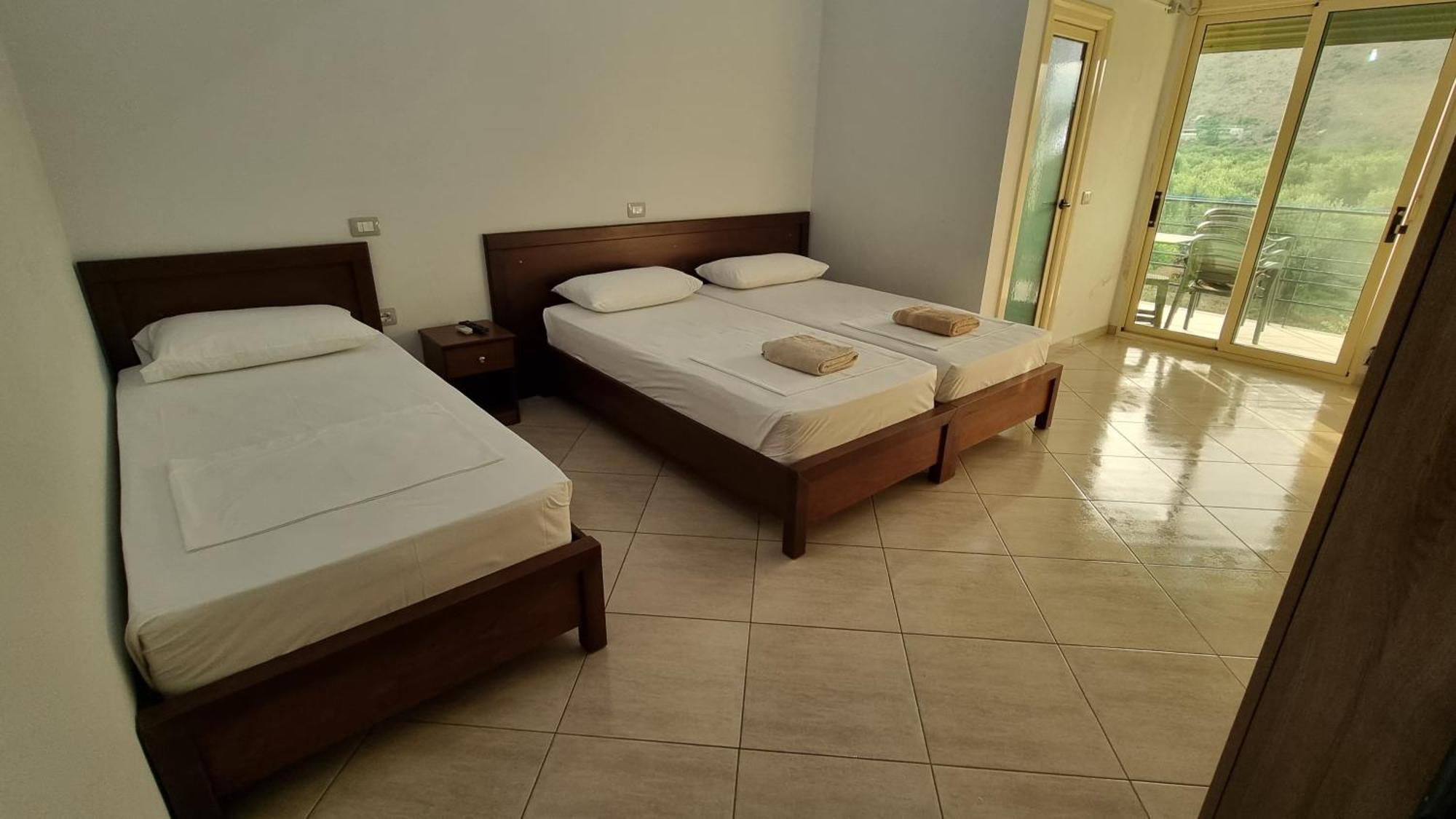 Hotel Anmaor Qëparo Exteriér fotografie